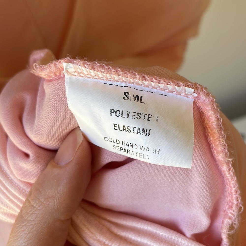 BNWT BLOCKOUT pale pink halter neck mini dress - Picture 14 of 14
